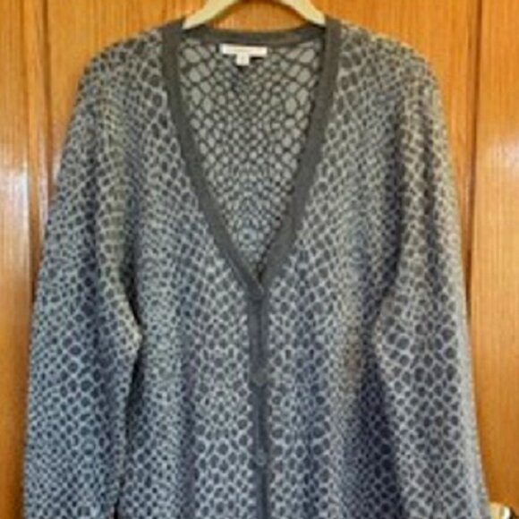 Isaac Mizrahi Live! Knit Gray Animal Cotton Blend Cardigan Sweater Button Sz: L - Picture 1 of 8